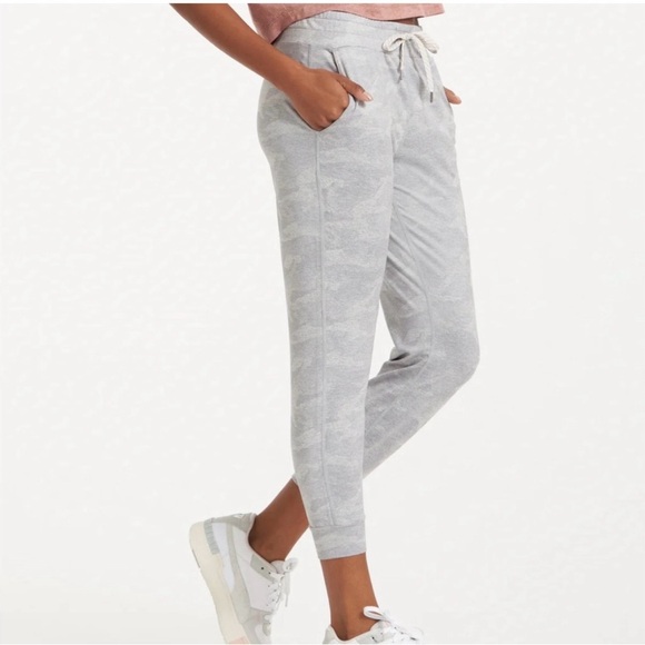 Vuori Pants - Vuori Light Gray Women's Jogger Pants